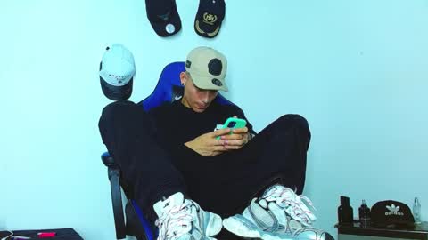 skinny marked online show from 12-31-24, 11:17