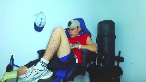 skinny marked online show from 01-22-25, 03:18