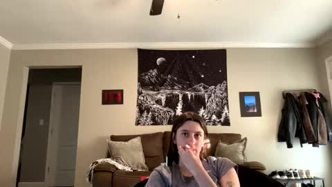 skinnyangel21 online show from 03-18-26, 10:57