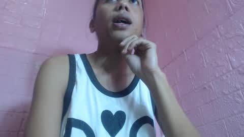 Snapshot of skinnybigcock_georgia chatting on 02-11-25, 12:27 skinnybigcock_georgia online show from 02-11-25, 12:27