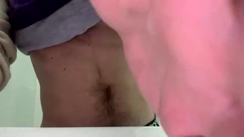 Snapshot of skinnybigdk chatting on 01-03-25, 05:20 skinnybigdk online show from 01-03-25, 05:20