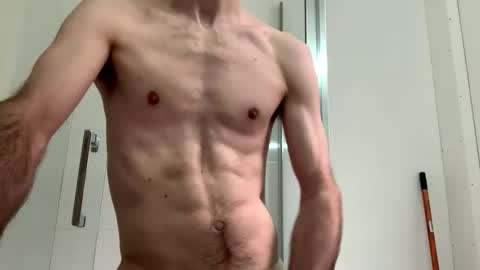 Snapshot of skinnybigdk chatting on 11-28-25, 10:51 skinnybigdk online show from 11-28-25, 10:51