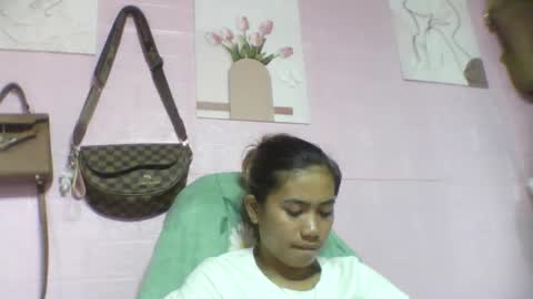 skinnybodyme24 online show from 11-17-25, 01:33