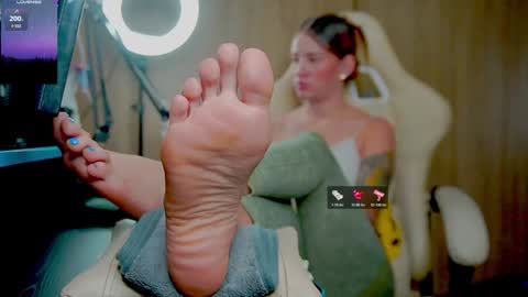 GoddessSkinny online show from 01-19-25, 12:28