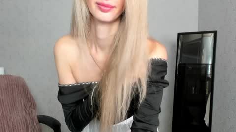 Skinnyladyy online show from 02-02-25, 08:13