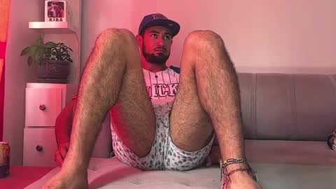 Snapshot of skinnylatin69 chatting on 01-10-25, 07:11 skinnylatin69 online show from 01-10-25, 07:11