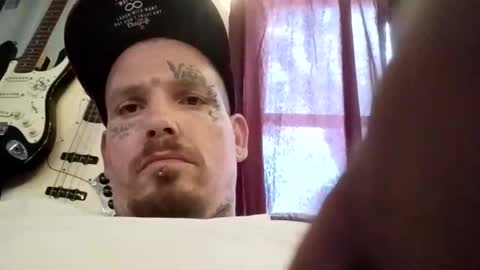 Skinz038 online show from 04-18-26, 04:11