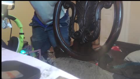 Snapshot of skinzandbait chatting on 01-21-25, 05:49 strokerpoker online show from 01-21-25, 05:49