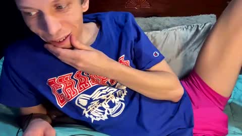 Skittles online show from 03-11-25, 11:23