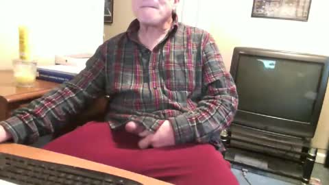 Snapshot of skn1960e chatting on 01-04-25, 01:53 skn1960e online show from 01-04-25, 01:53