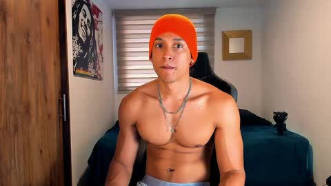 Liam Vokov online show from 01-30-25, 01:42