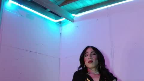 Snapshot of skulycataleya chatting on 03-15-26, 03:45 skulycataleya online show from 03-15-26, 03:45