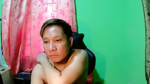 Snapshot of sky1441 chatting on 10-06-25, 03:59 sky1441 online show from 10-06-25, 03:59