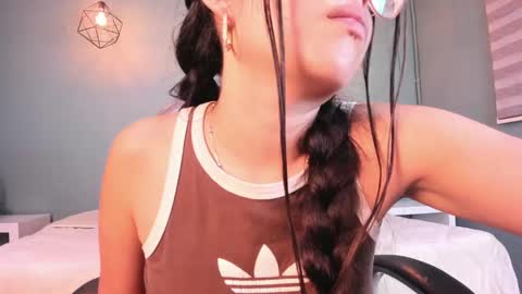 Hanna  online show from 02-12-25, 09:52