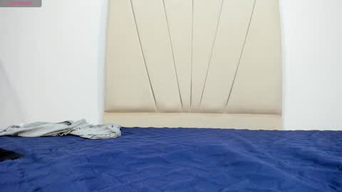 Snapshot of sky_dancer chatting on 12-14-24, 08:02 Reuben online show from 12-14-24, 08:02