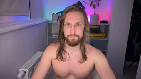 Snapshot of sky_guy25 chatting on 11-01-25, 09:06 sky_guy25 online show from 11-01-25, 09:06