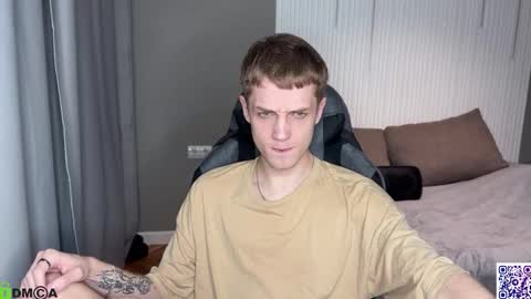 sky_hunter online show from 10-19-25, 05:46