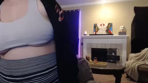 SKYLE   online show from 01-21-25, 03:04