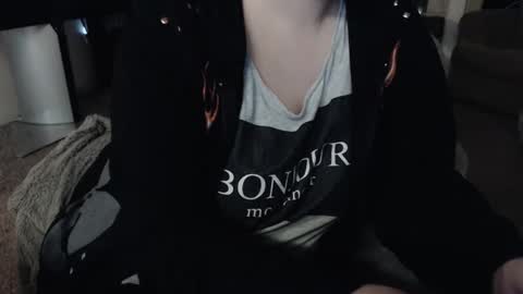 SKYLE   online show from 03-24-26, 08:36