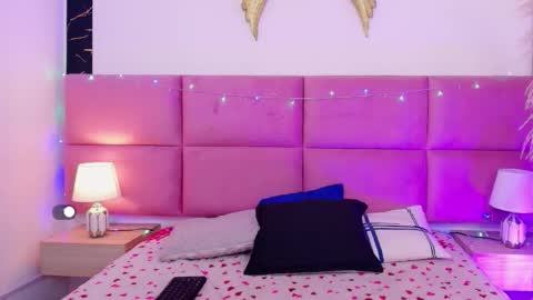 Angel online show from 12-21-25, 01:29