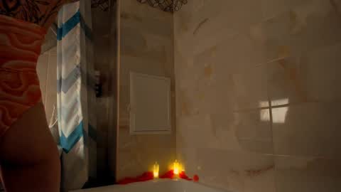 Snapshot of skyewavy chatting on 01-18-25, 05:37    online show from 01-18-25, 05:37