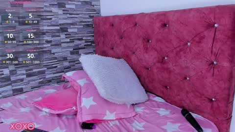 Snapshot of skyhotgirl chatting on 03-05-25, 09:48 Sky online show from 03-05-25, 09:48