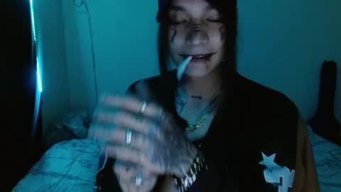 Snapshot of skykar chatting on 05-15-26, 05:14 reep online show from 05-15-26, 05:14