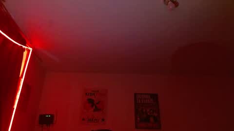 Snapshot of skykar chatting on 06-05-26, 03:35 reep online show from 06-05-26, 03:35