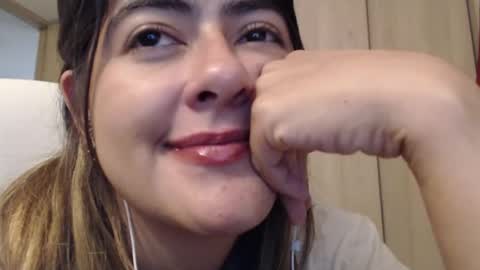 Skyler online show from 02-01-25, 04:56