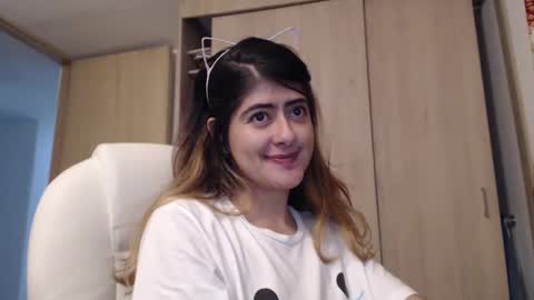 Skyler online show from 02-07-25, 02:29