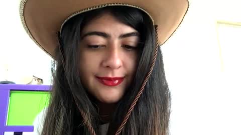 Skyler online show from 12-22-25, 04:48