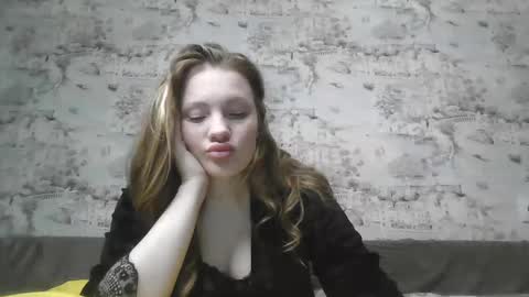 Skyler online show from 02-22-25, 03:58