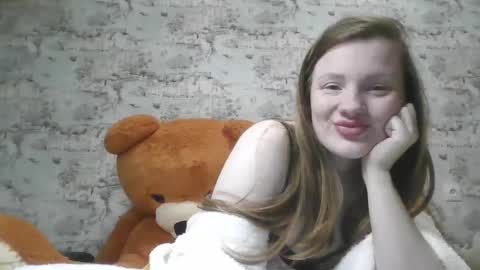 Skyler online show from 03-01-25, 05:27