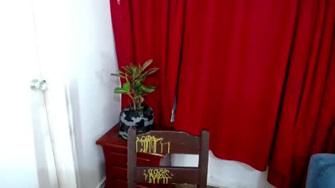 Snapshot of skyler_wild chatting on 03-24-26, 01:54 Skyler online show from 03-24-26, 01:54