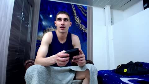Snapshot of skyler_wild chatting on 04-01-26, 10:18 Skyler online show from 04-01-26, 10:18