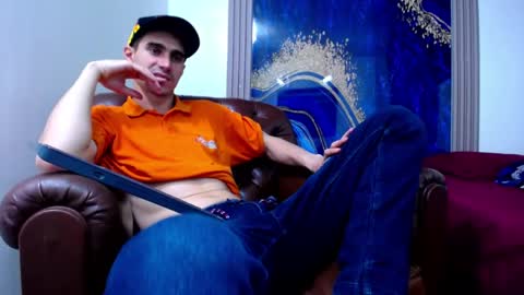 Snapshot of skyler_wild chatting on 04-21-26, 02:51 Skyler online show from 04-21-26, 02:51