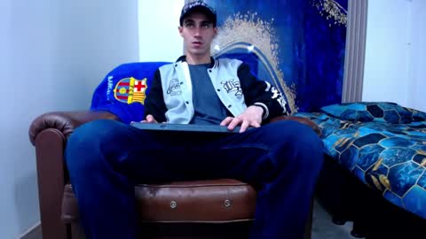 Snapshot of skyler_wild chatting on 04-22-26, 12:24 Skyler online show from 04-22-26, 12:24