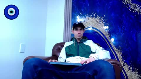 Snapshot of skyler_wild chatting on 05-22-26, 11:43 Skyler online show from 05-22-26, 11:43