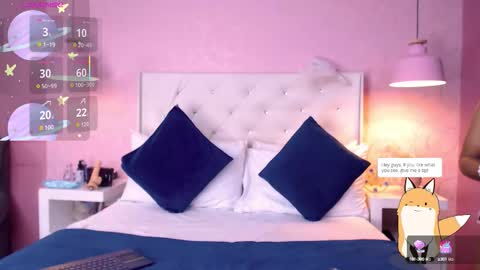 Snapshot of skylerbloom chatting on 10-10-25, 03:05 skylerbloom online show from 10-10-25, 03:05