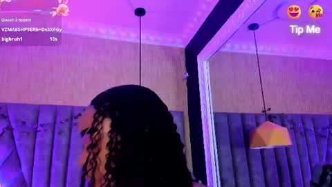 Snapshot of skylerbloom chatting on 07-25-26, 11:02 skylerbloom online show from 07-25-26, 11:02