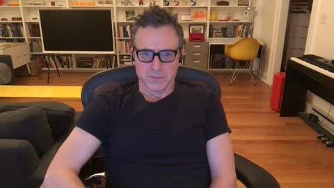 Skyline3371 online show from 12-28-24, 07:11