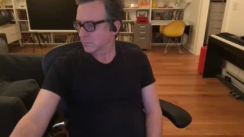 Skyline3371 online show from 02-08-25, 07:15