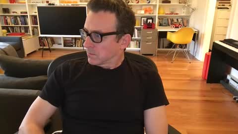 Snapshot of skyline3371 chatting on 11-03-25, 06:42 Skyline3371 online show from 11-03-25, 06:42