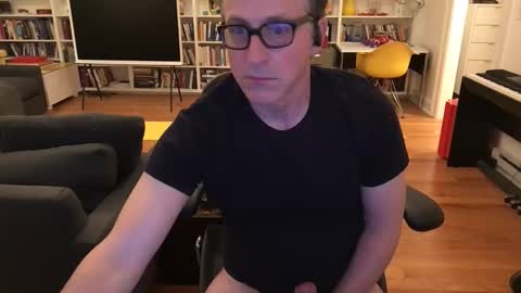 Snapshot of skyline3371 chatting on 11-25-25, 07:41 Skyline3371 online show from 11-25-25, 07:41