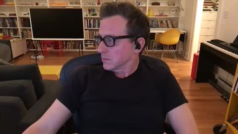 Skyline3371 online show from 03-02-26, 04:14