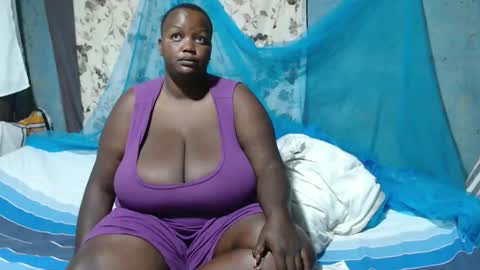 Snapshot of skylla07 chatting on 11-09-25, 03:49 sheliah online show from 11-09-25, 03:49