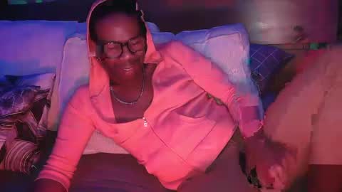 skyonetoo3 online show from 03-02-25, 12:20