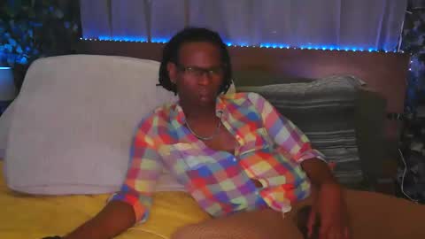 skyonetoo3 online show from 10-17-25, 02:59