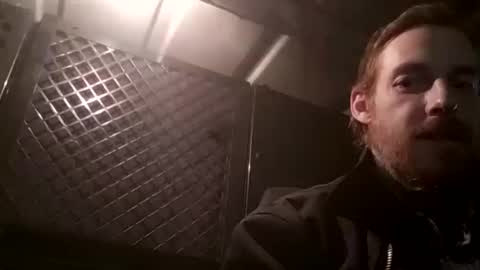 Snapshot of skyviper88 chatting on 12-12-24, 06:47 Sky Viper online show from 12-12-24, 06:47