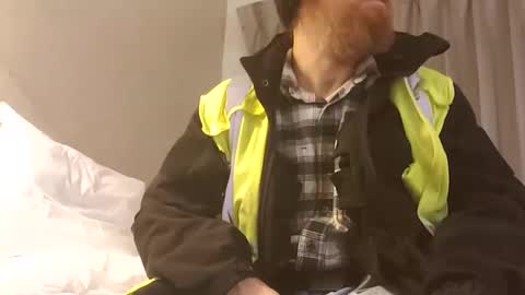 Snapshot of skyviper88 chatting on 02-05-25, 02:19 Sky Viper online show from 02-05-25, 02:19